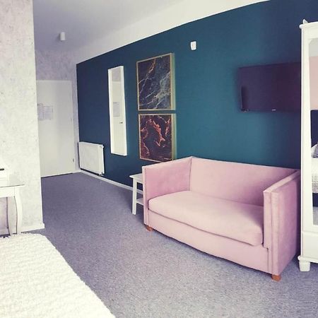 Hotel Prowincja Kamieniec Poznanskie Экстерьер фото