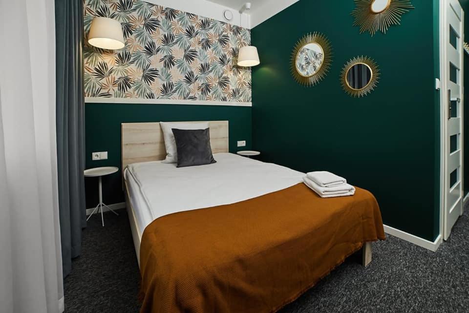 Hotel Prowincja Kamieniec Poznanskie Экстерьер фото