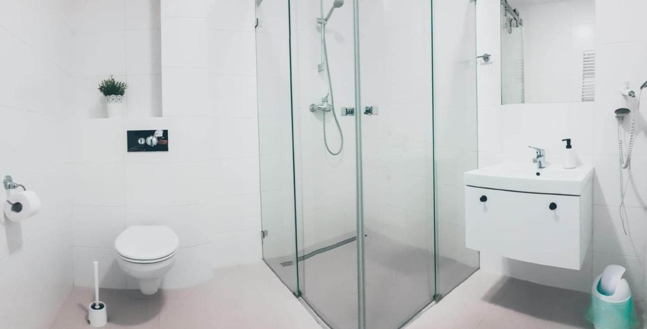 Hotel Prowincja Kamieniec Poznanskie Экстерьер фото